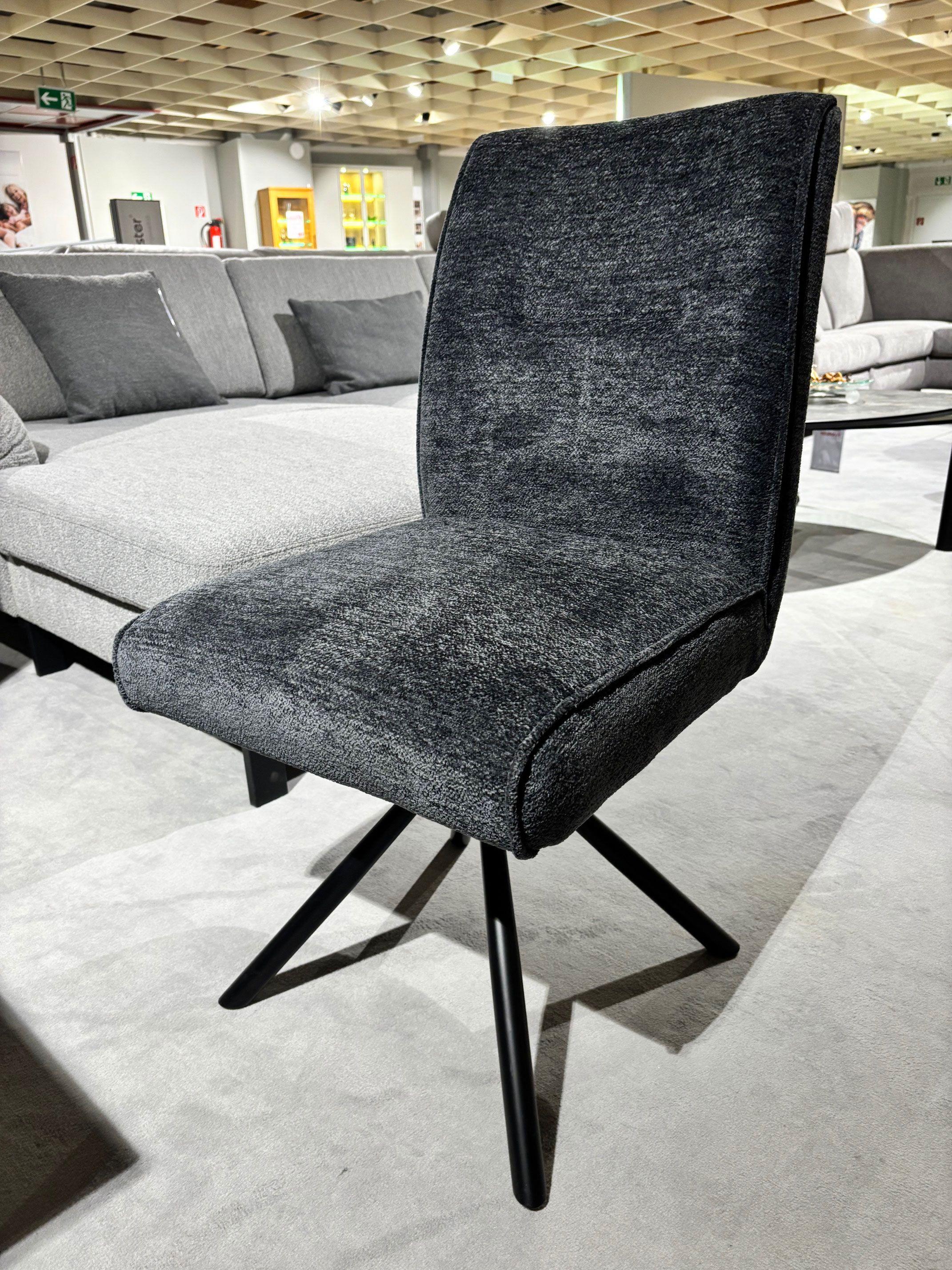 Stuhlgruppe „Delane“ Bezug: Strukturgewebe Anthrazit.